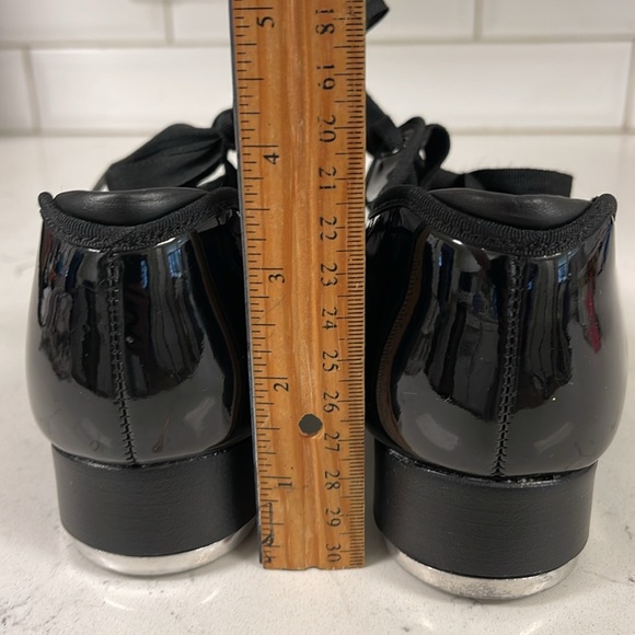 CAPEZIO Jr. Tyette Tap Shoe for Beginners Size 7 1/2 Black Worn 1-2 Times - Picture 5 of 16